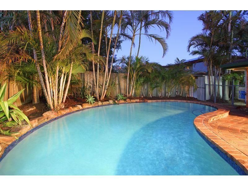 10 Eloise Avenue, Springwood, QLD 4127