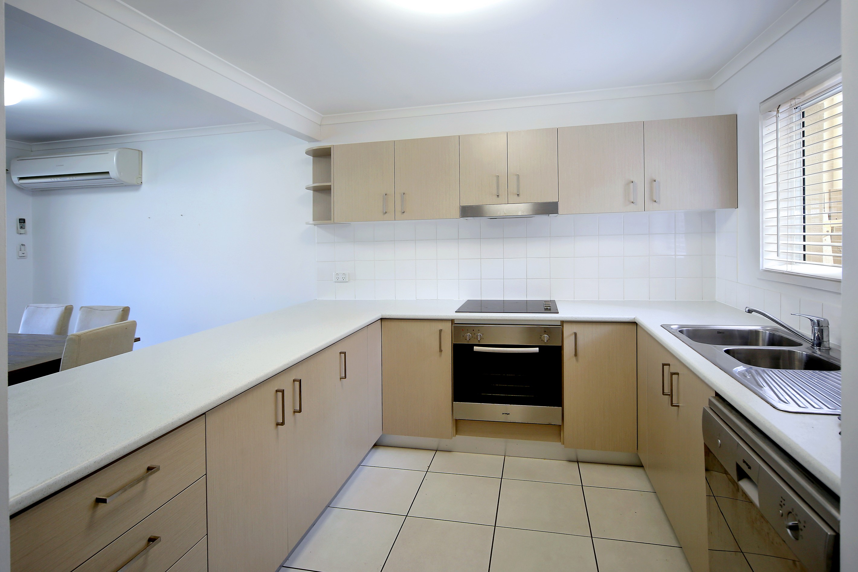 Unit 20/2 Landsborough Parade, Golden Beach, QLD 4551