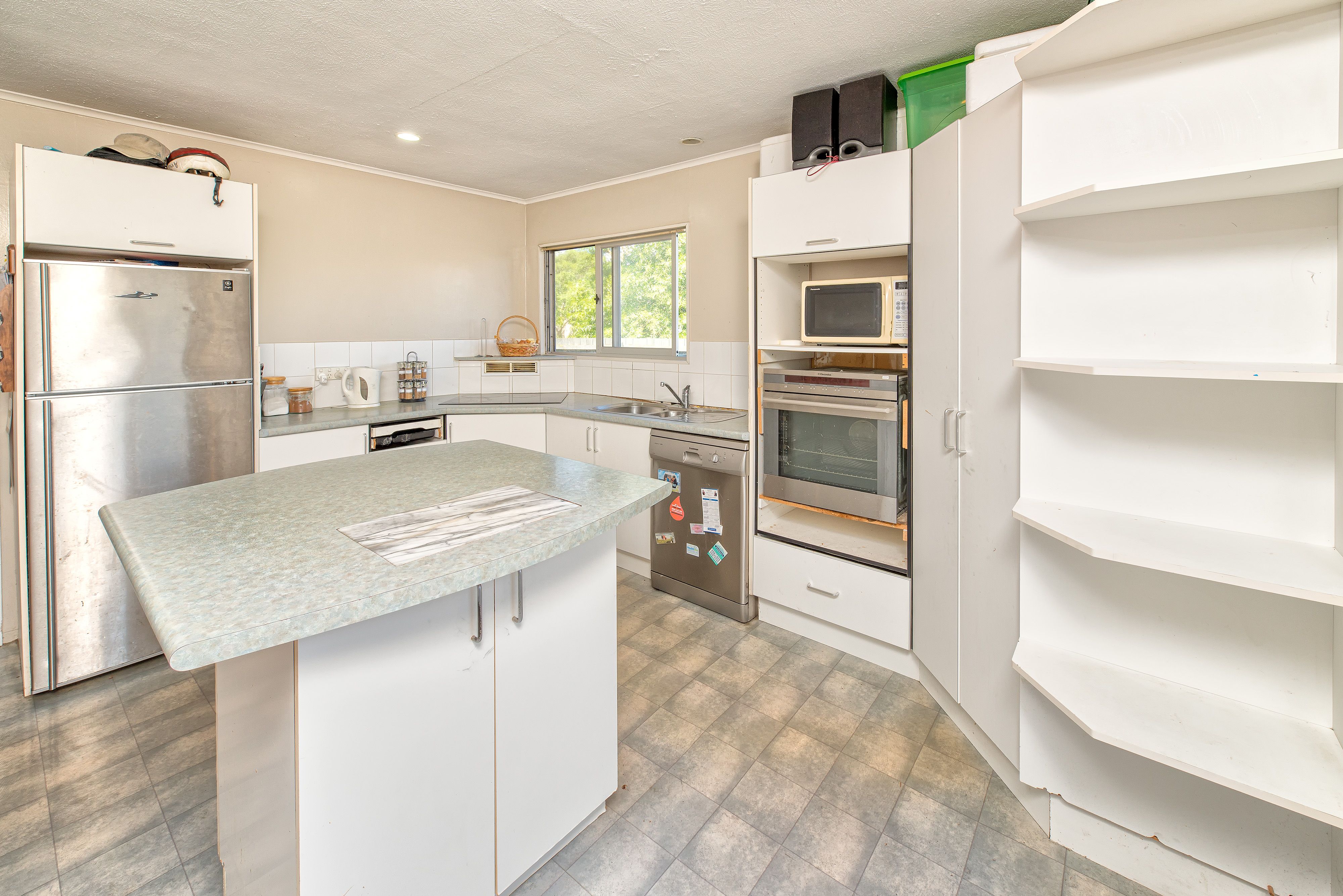 99 Gloucester Road, Manurewa, Manukau City