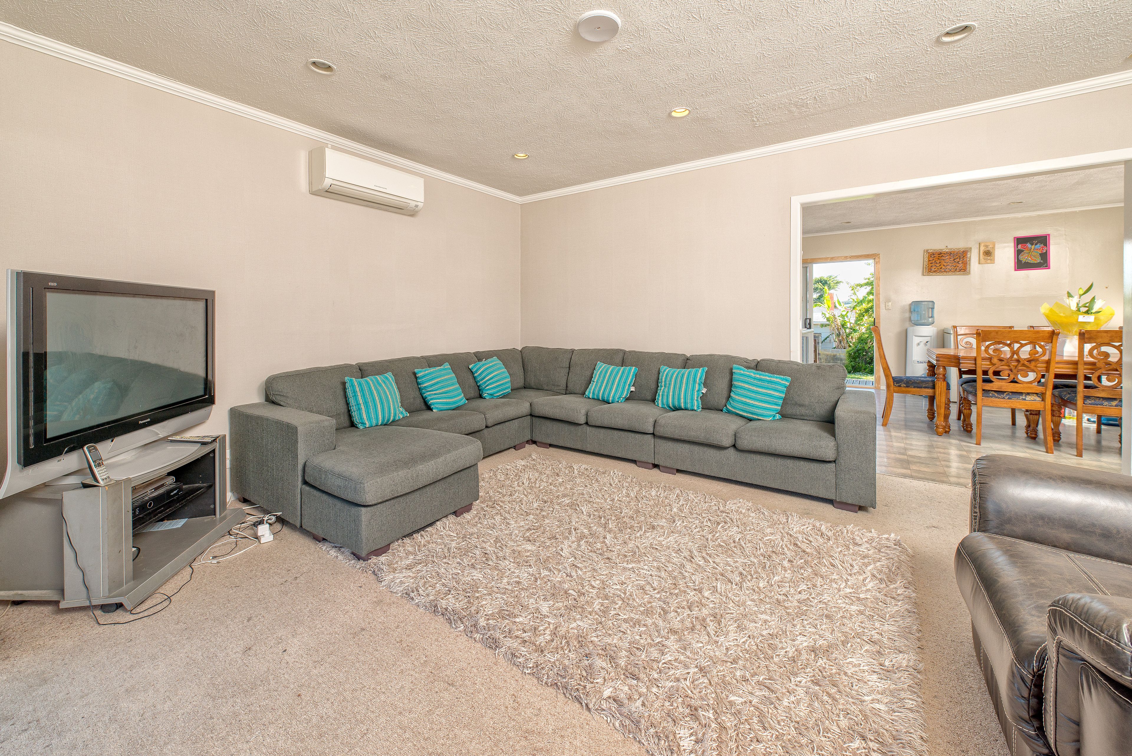 99 Gloucester Road, Manurewa, Manukau City