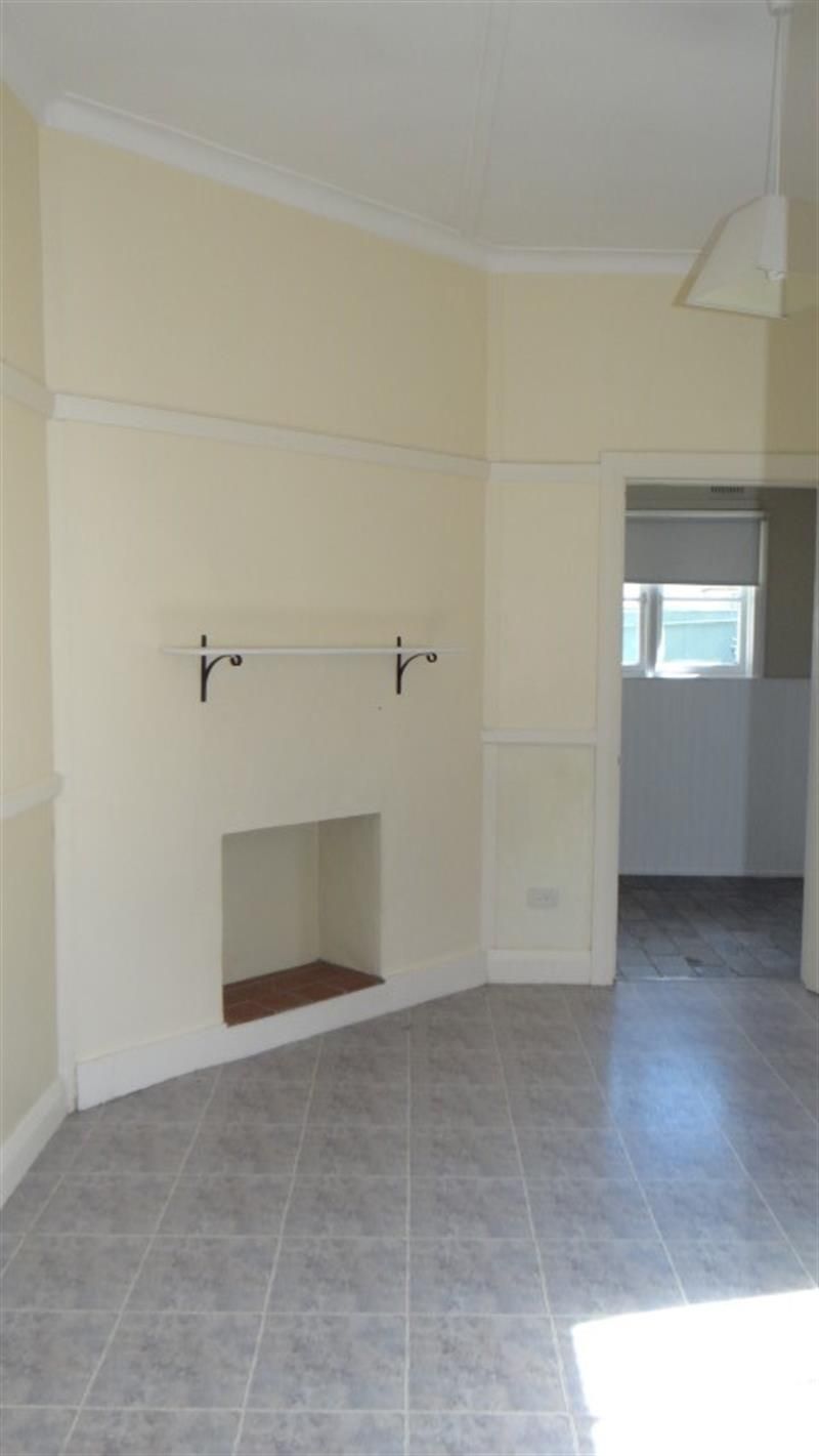16 Second Avenue, Warrawong, NSW 2502