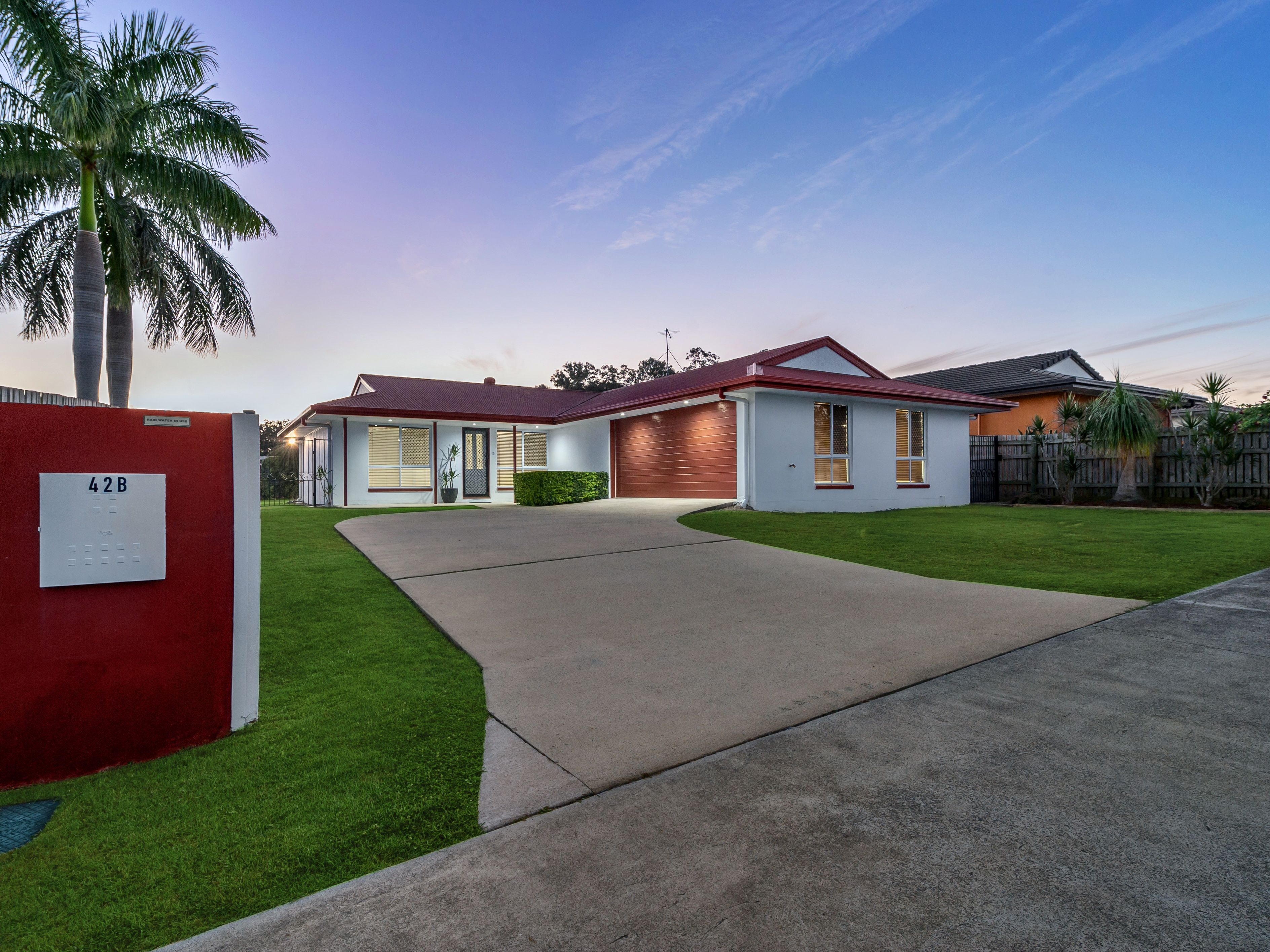 42B Spruce Street, Loganlea, QLD 4131