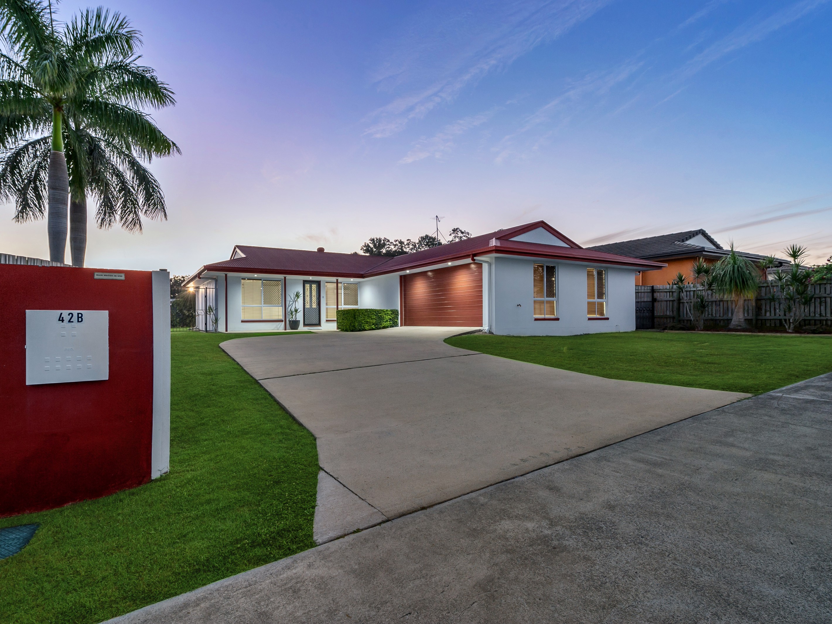 42B Spruce Street, Loganlea, QLD 4131
