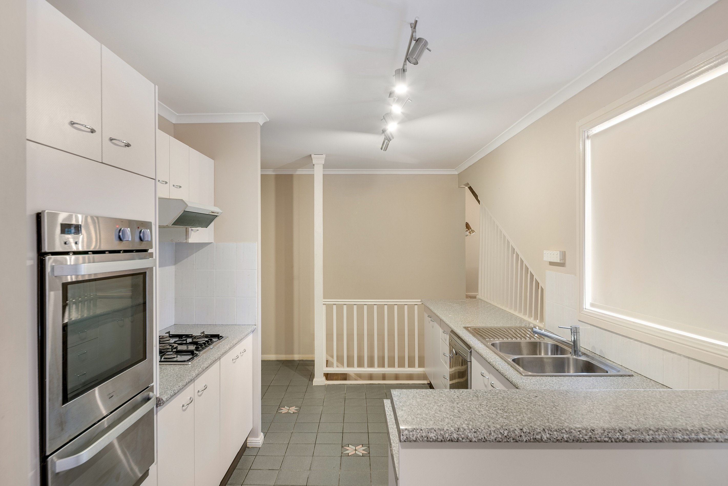36 Bainbridge Avenue, Ingleburn, NSW 2565