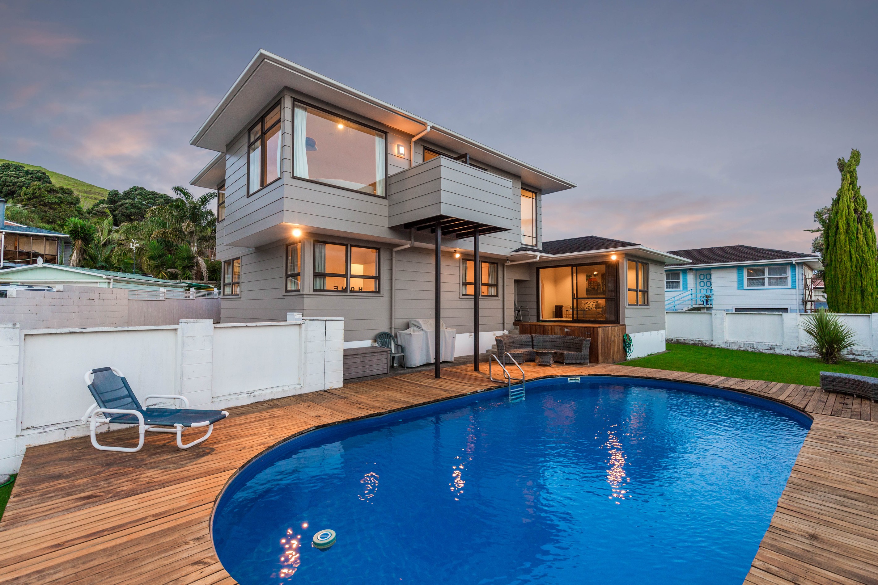 16 Steen Place, Mangere Bridge, Manukau City