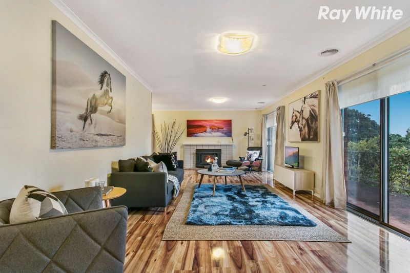 19 The Crescent, Ferntree Gully, VIC 3156