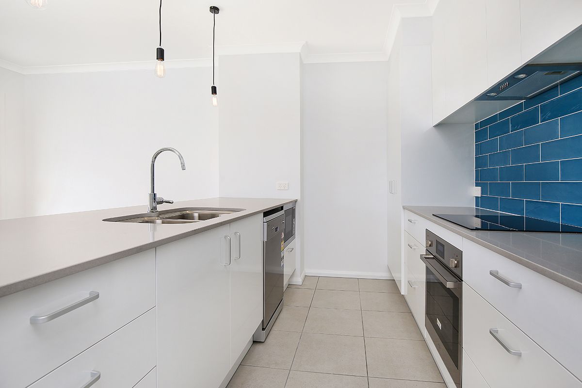 21 Tinnanbar Terrace, MAROOCHYDORE, QLD 4558