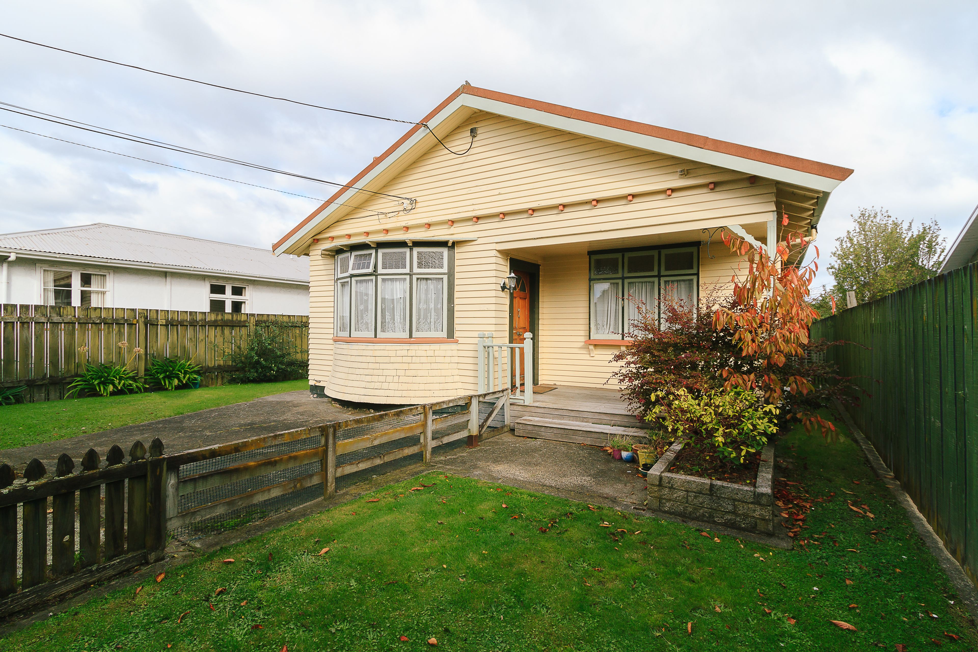 174 Knights Road, Lower Hutt, Lower Hutt City