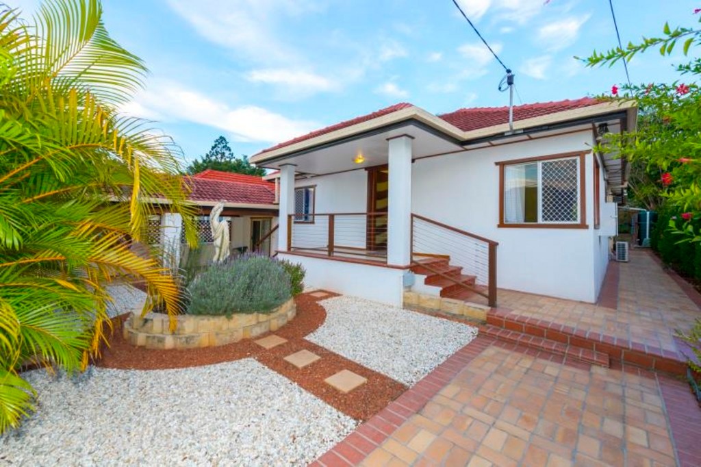 66 Galsworthy Street, Holland Park West, QLD 4121