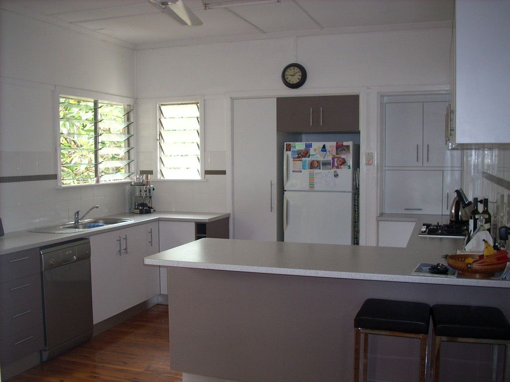 28 Fernvale Road, Tarragindi, QLD 4121