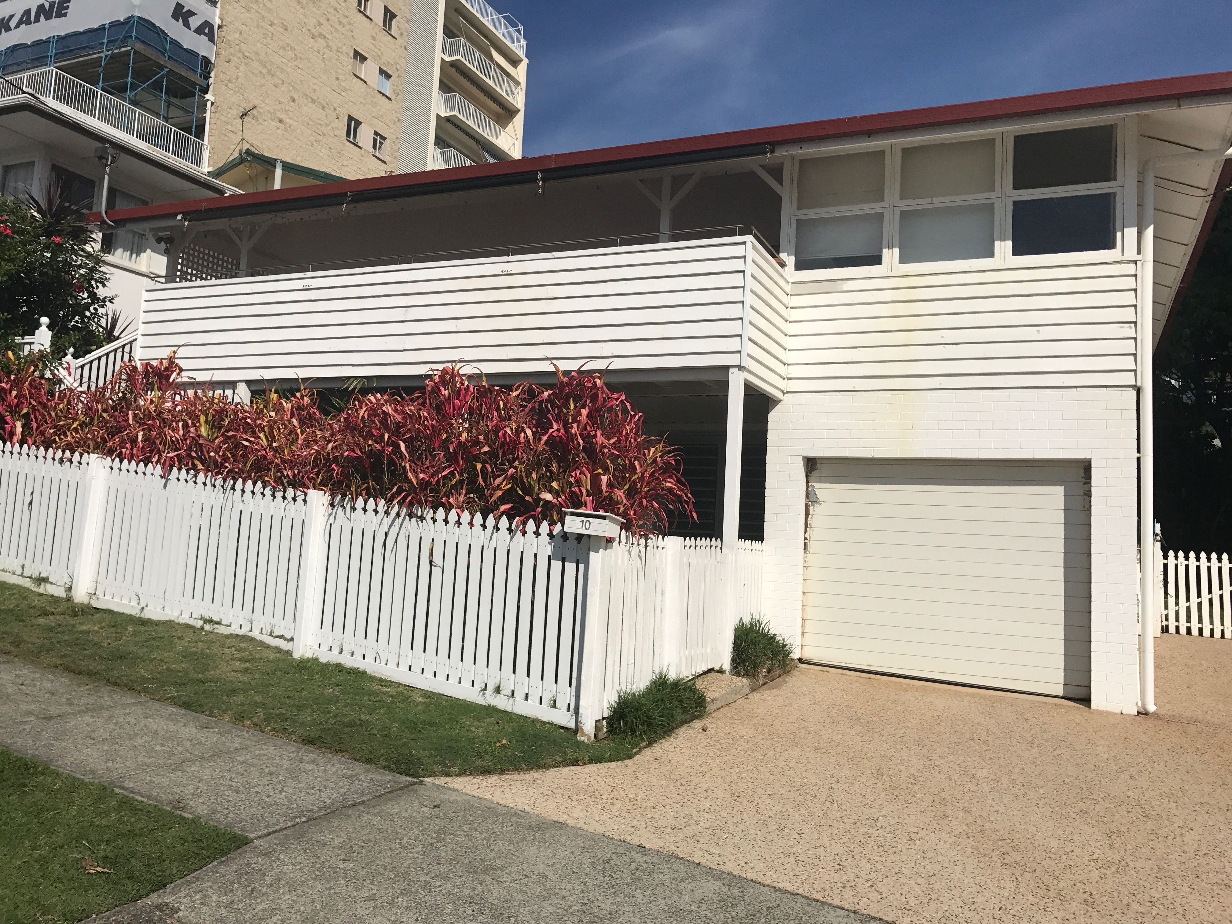 10 Goodwin Terrace, Burleigh Heads QLD 4220