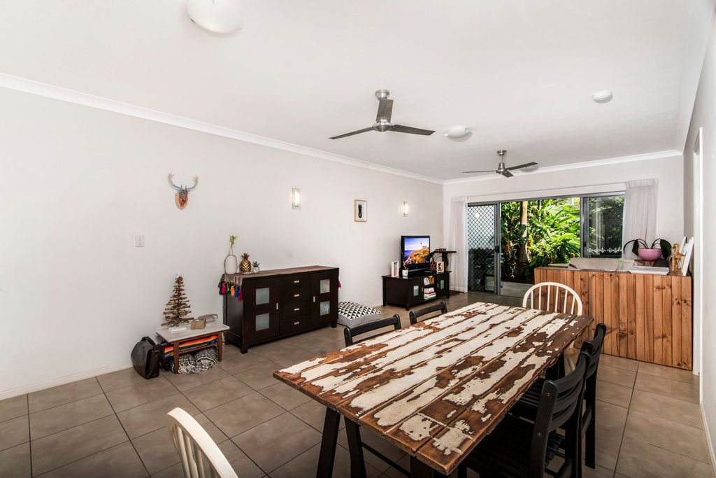 2/108 Trinity Beach Road, Trinity Beach, QLD 4879
