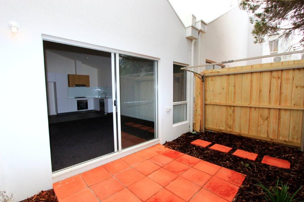 24/54 Percy Street, Newtown, VIC 3220