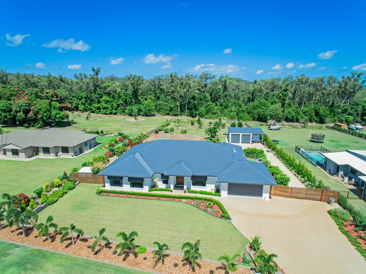 8 Mountain View Drive, Inverness, QLD 4703