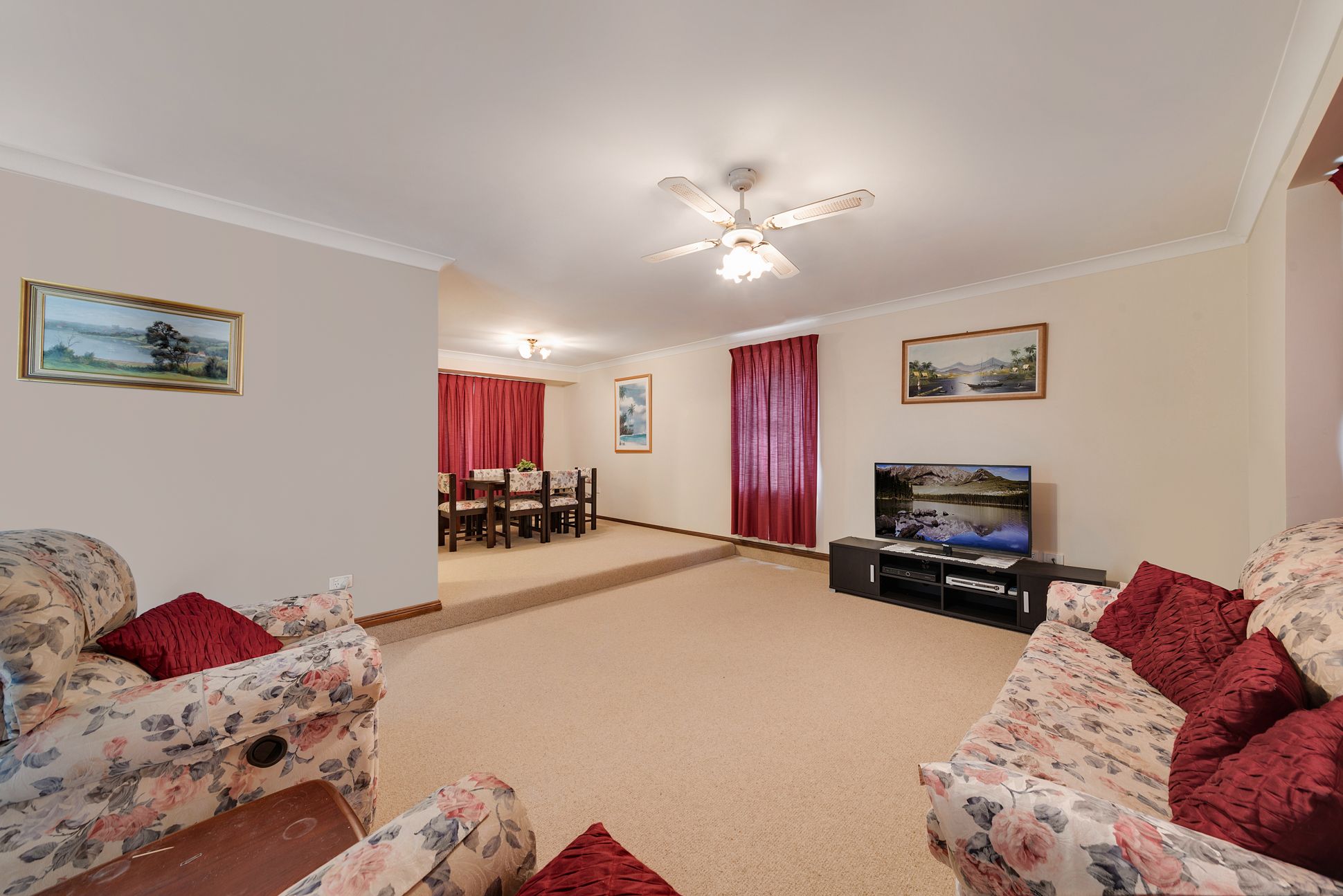18 Claremont Circuit, Glen Alpine, NSW 2560
