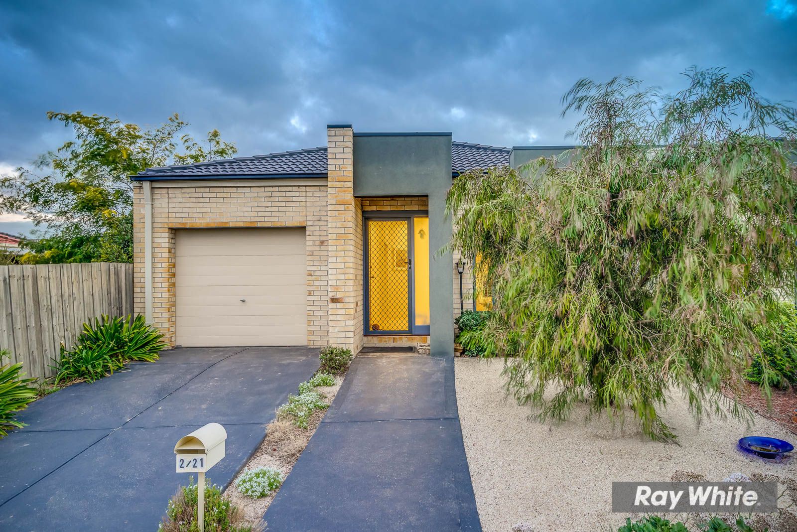 2/21 Rebecca Promenade, Tarneit, VIC 3029