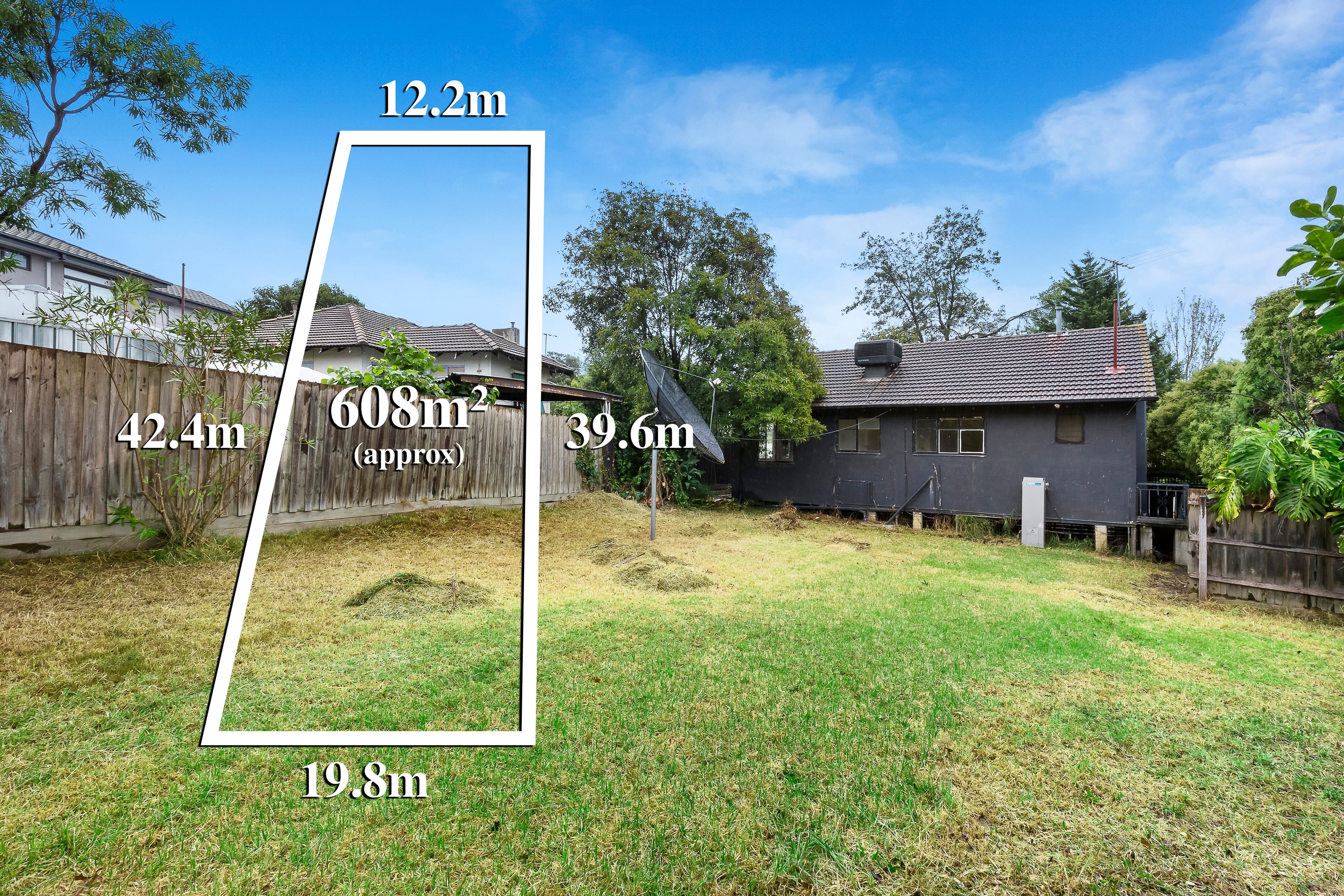 14 Binalong Avenue, Chadstone, VIC 3148
