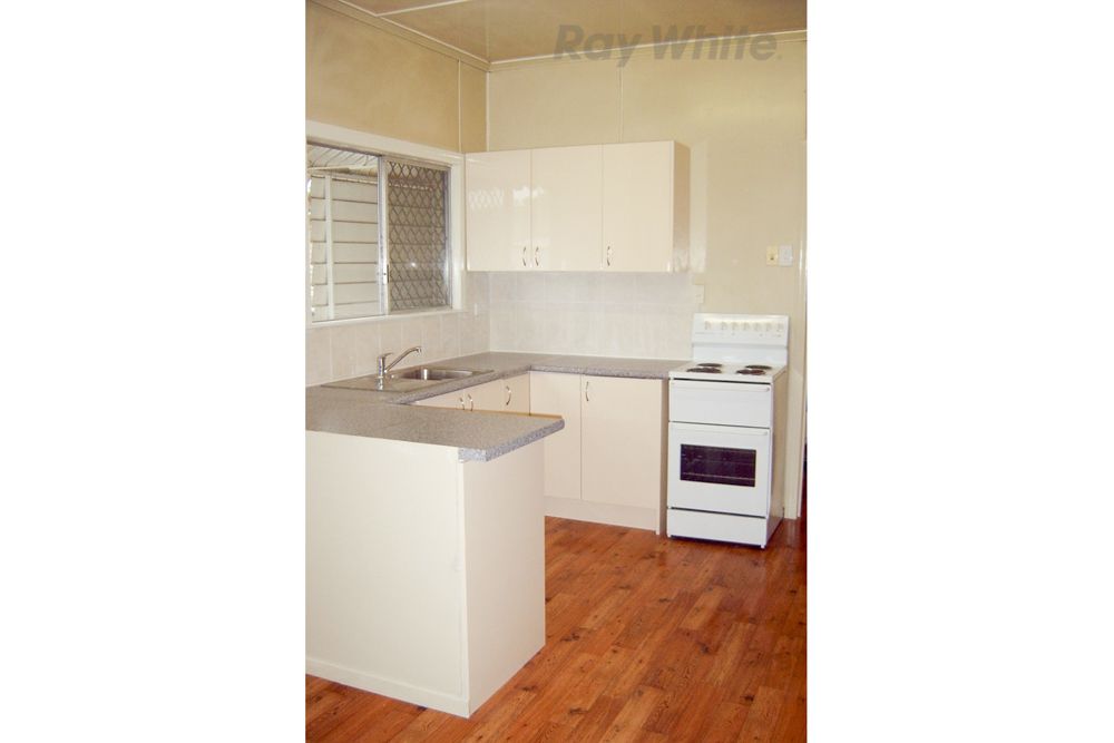 7 Earl Street, Dinmore, QLD 4303