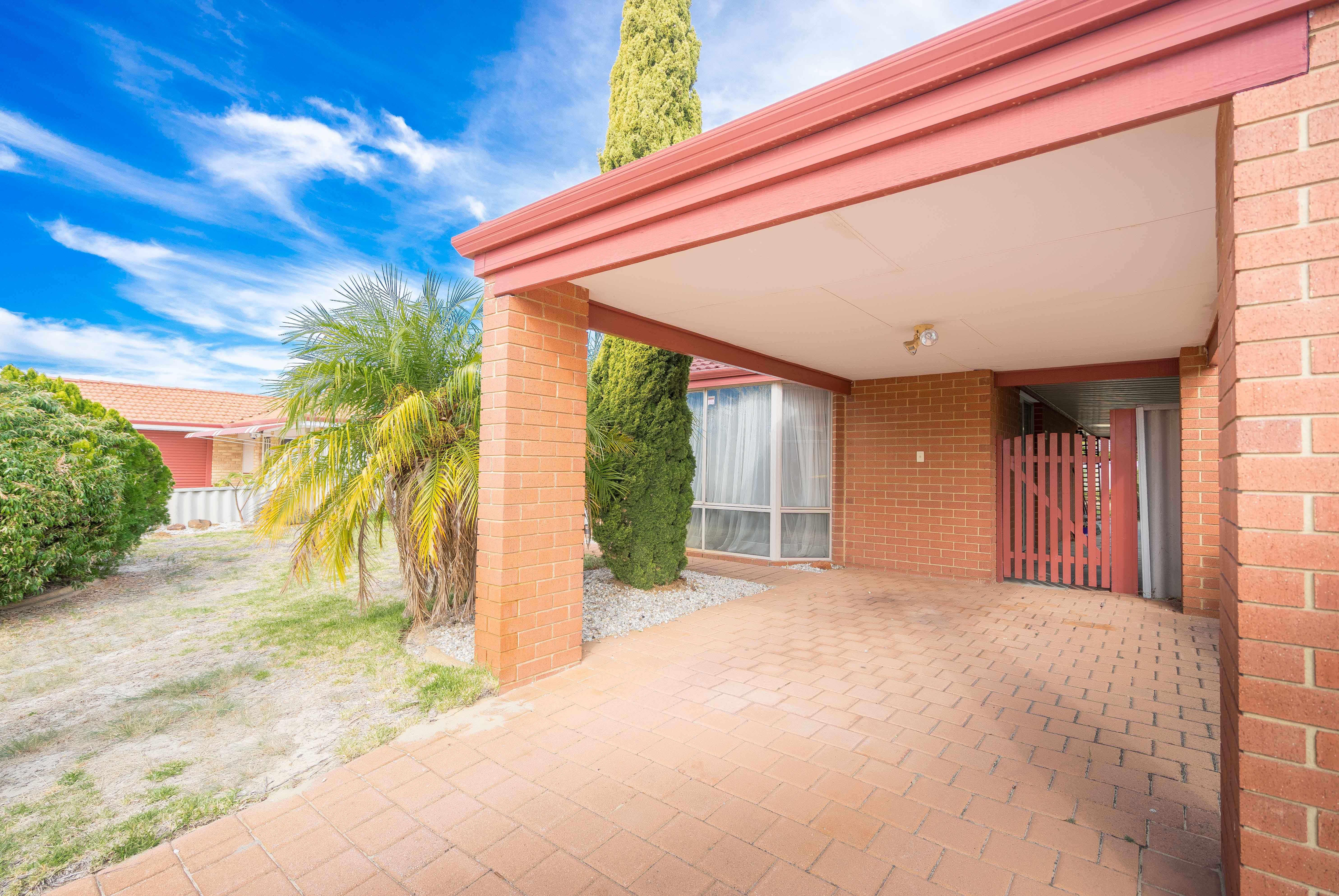 8 Breccia Court, Ballajura, WA 6066