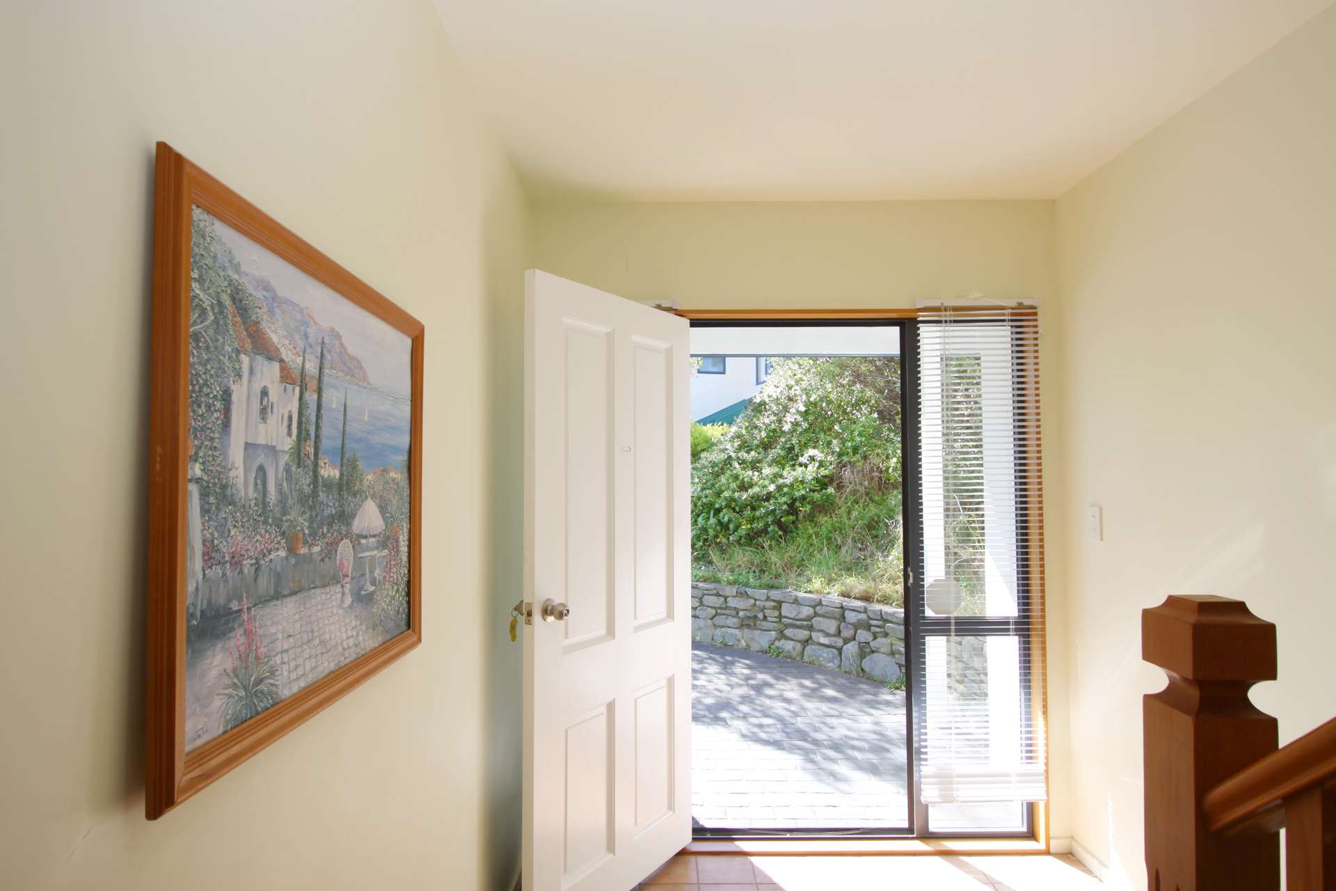106 Cortina Avenue photo 1