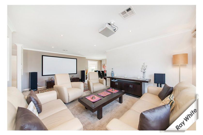 6 Broomfield Street, McKellar, ACT 2617