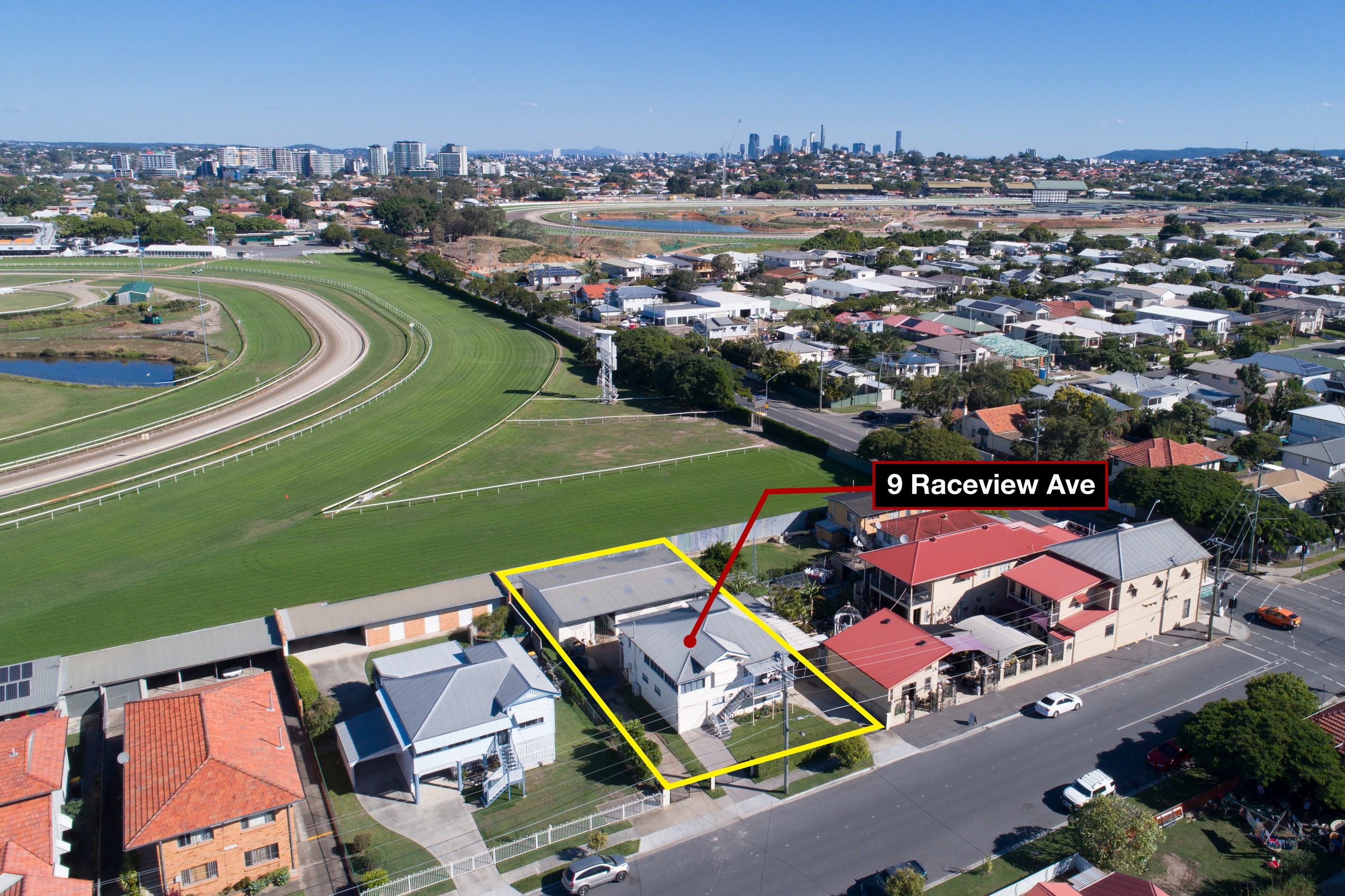 9 Raceview Avenue, Hendra, QLD 4011