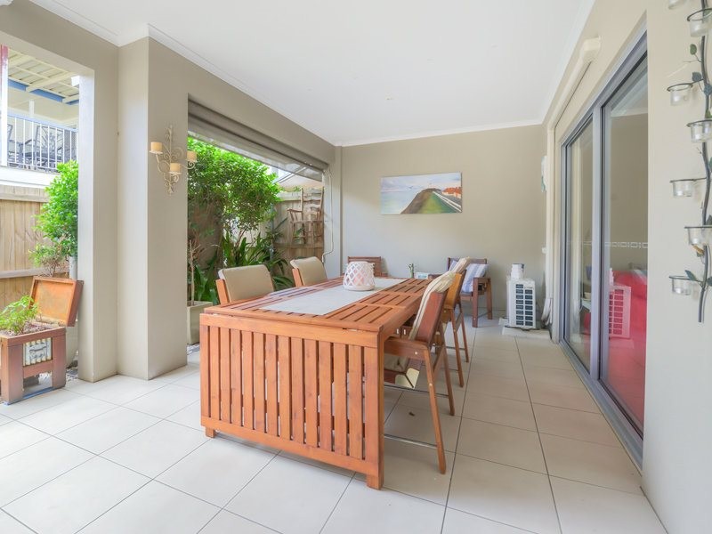 2/15 Stellmach Street, Everton Park, QLD 4053