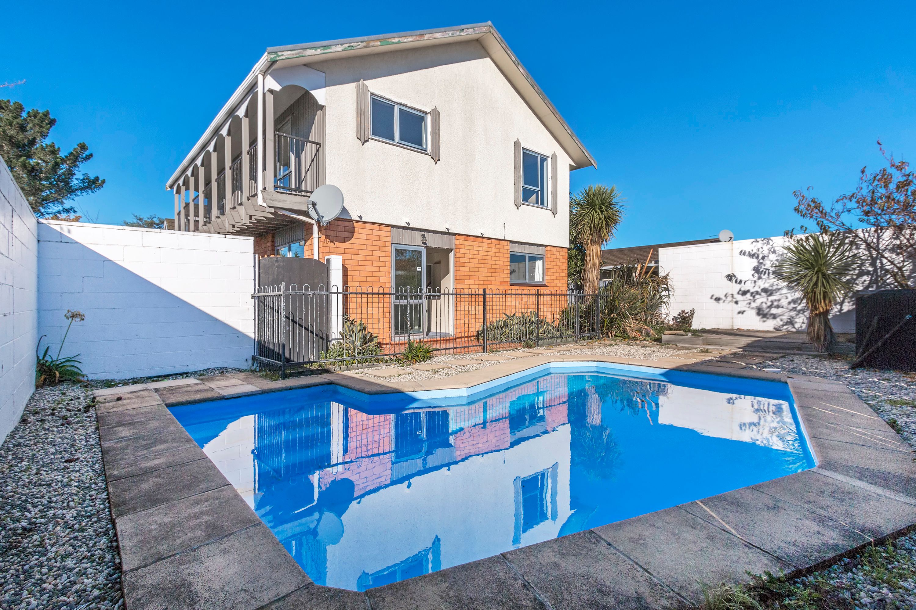 2/16 Steadman Road, Broomfield, Christchurch City
