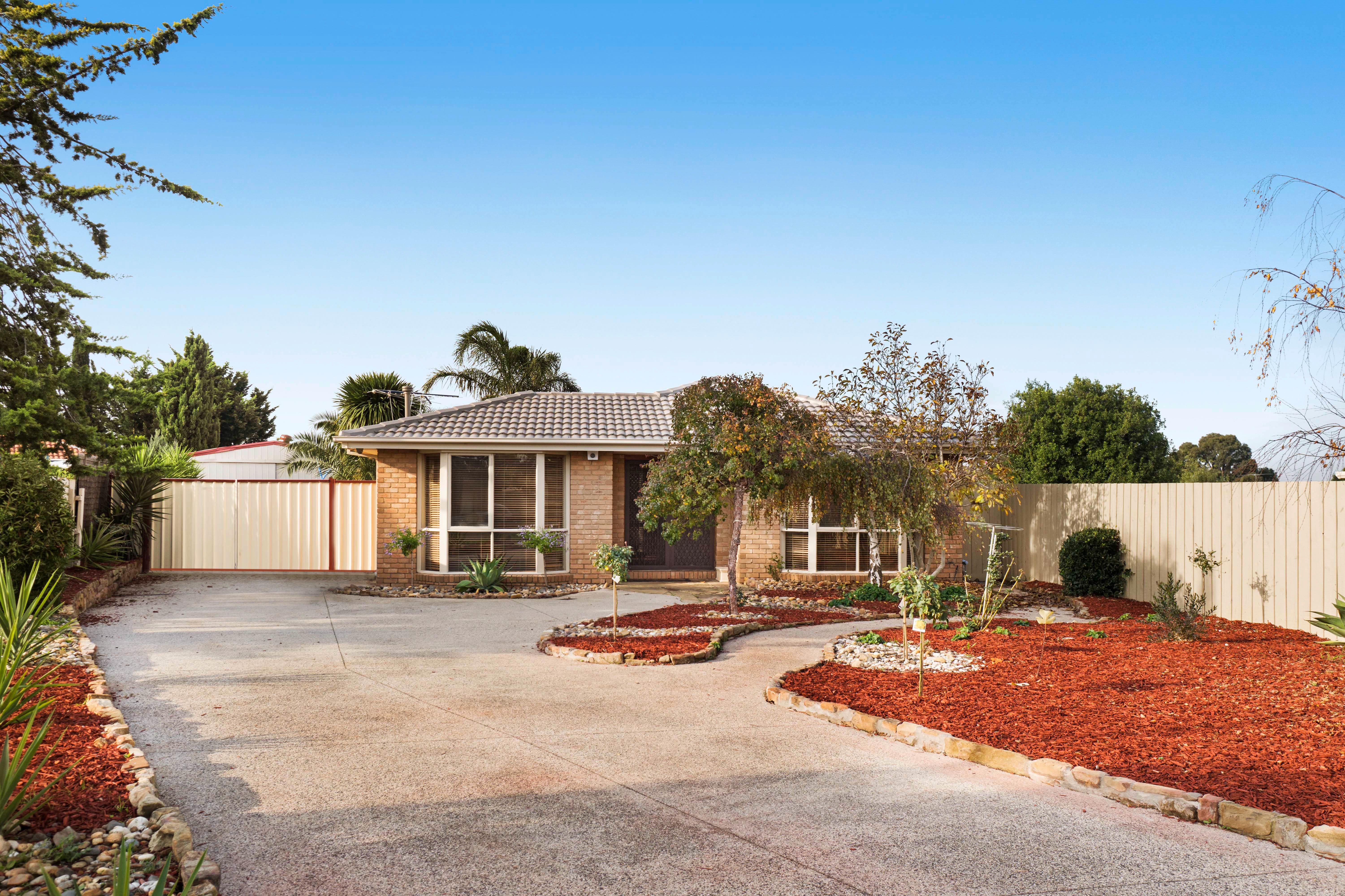 12 Gandara Court, Kurunjang, VIC 3337