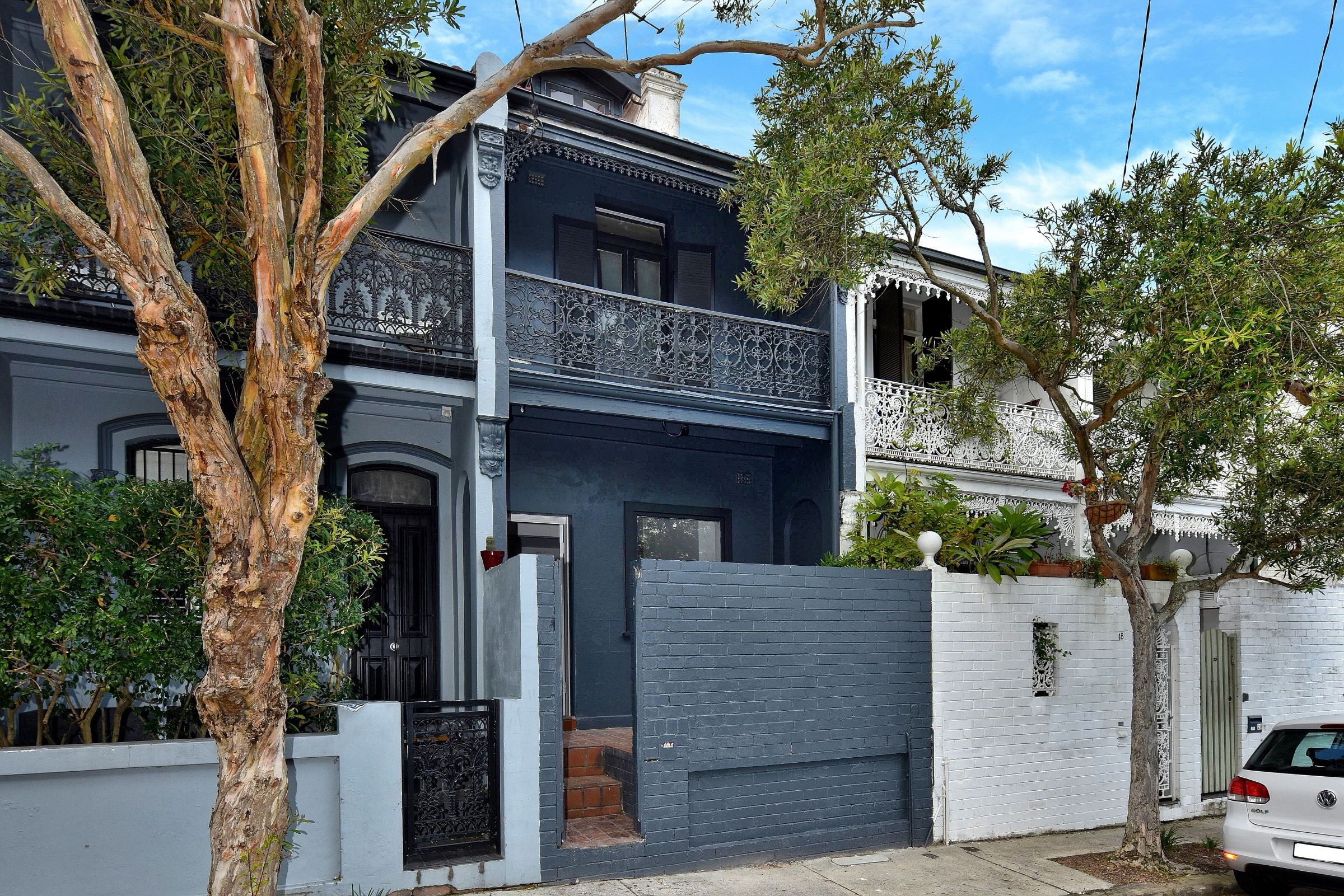 16 Bent Street
