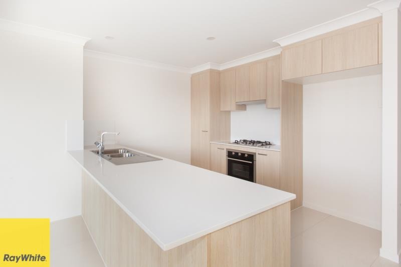 27 Sky Crescent, Pimpama, QLD 4209