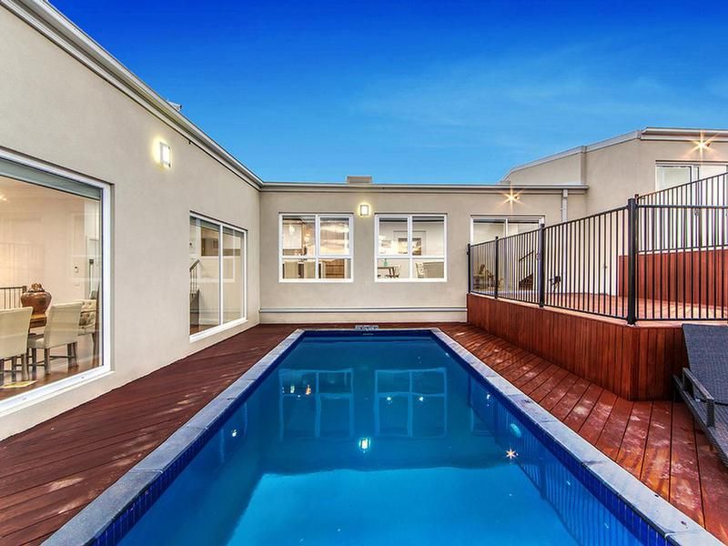 25 Linlithgow Way, Greenvale, VIC 3059