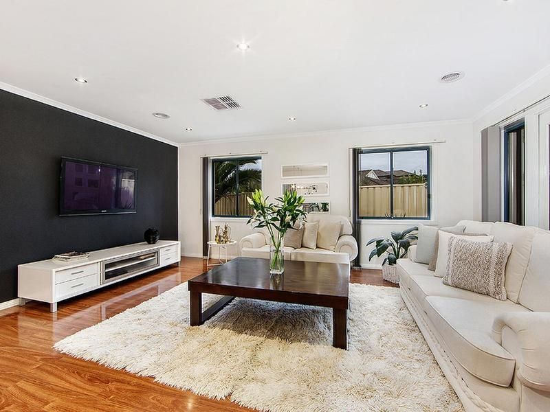 26 Paroo Avenue, Roxburgh Park, VIC 3064
