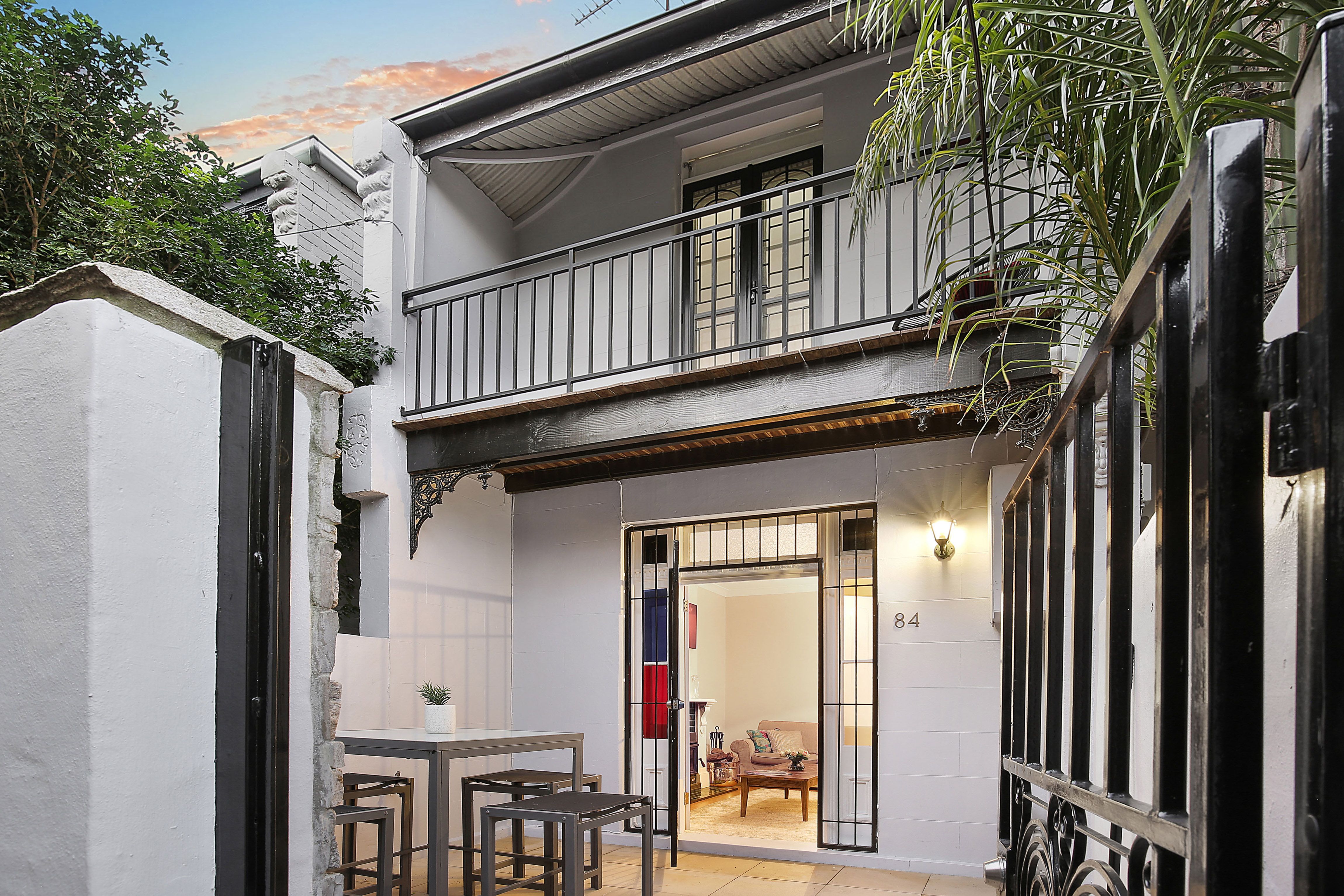 84 Marian Street