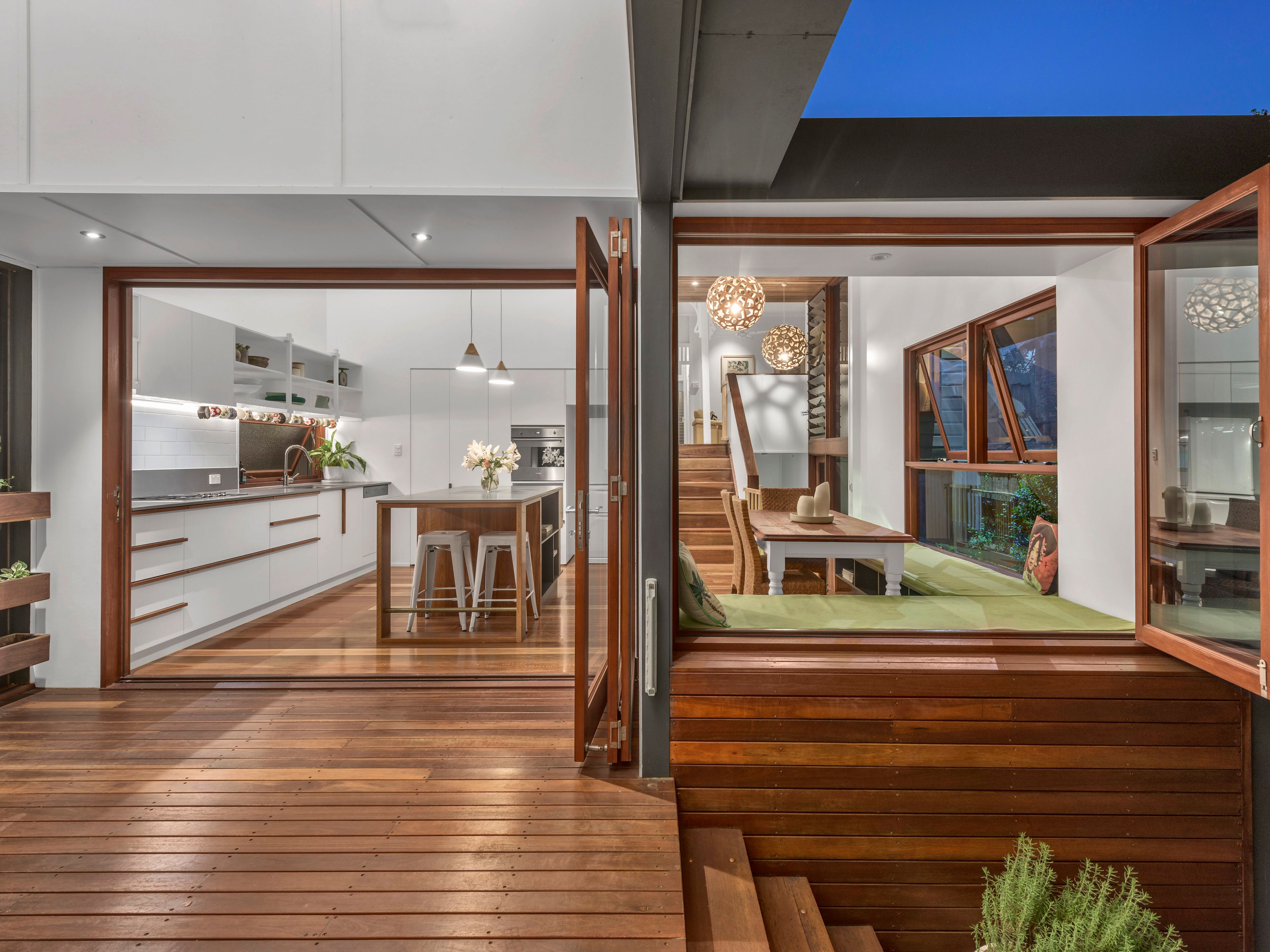 10 Withington Street, East Brisbane, QLD 4169