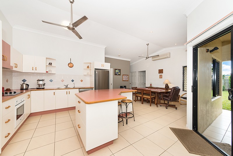 17 Bellingham Crescent, Kirwan, QLD 4817