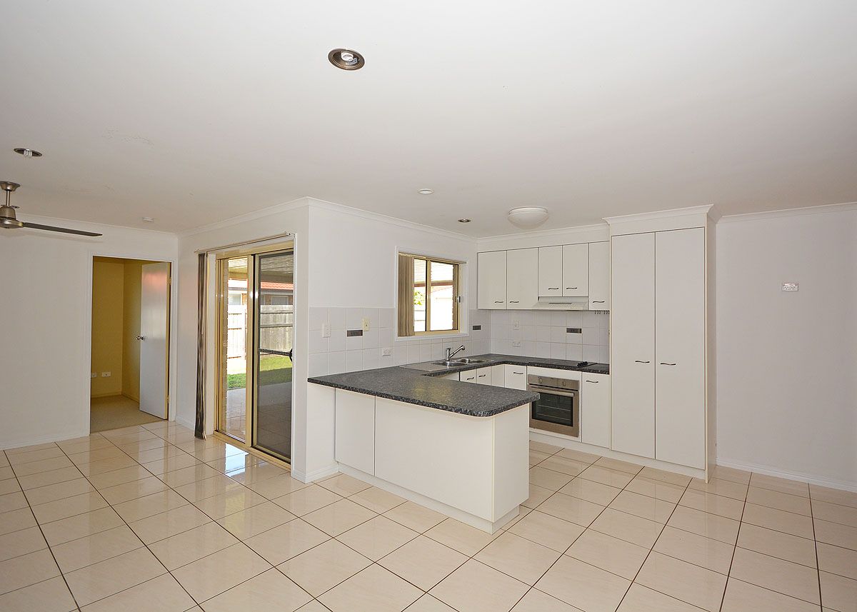 14 Sunny Way, Toogoom, QLD 4655