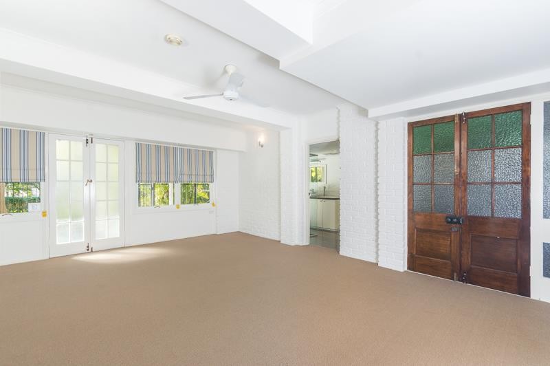 18 Ashgrove Crescent, Ashgrove, QLD 4060