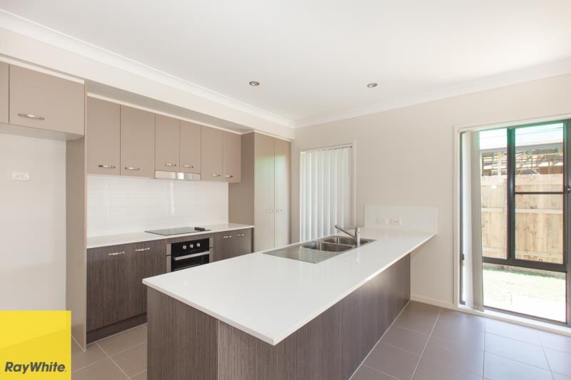 33 Tribeca Circuit, Coomera, QLD 4209