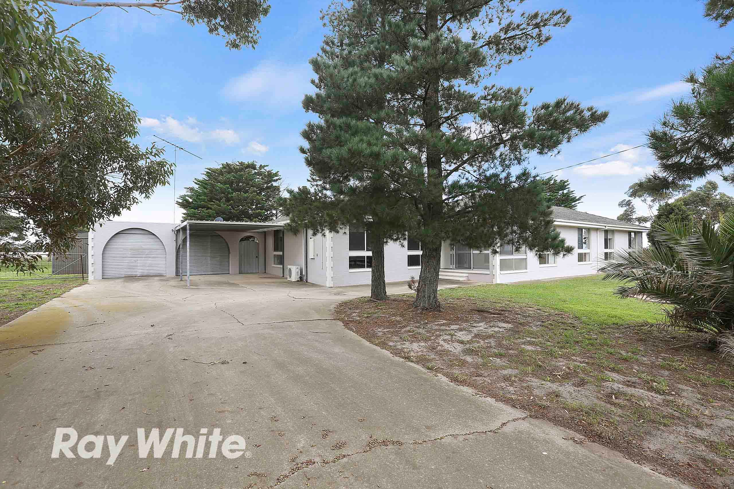 155 Darlington Drive, ANAKIE, VIC 3213