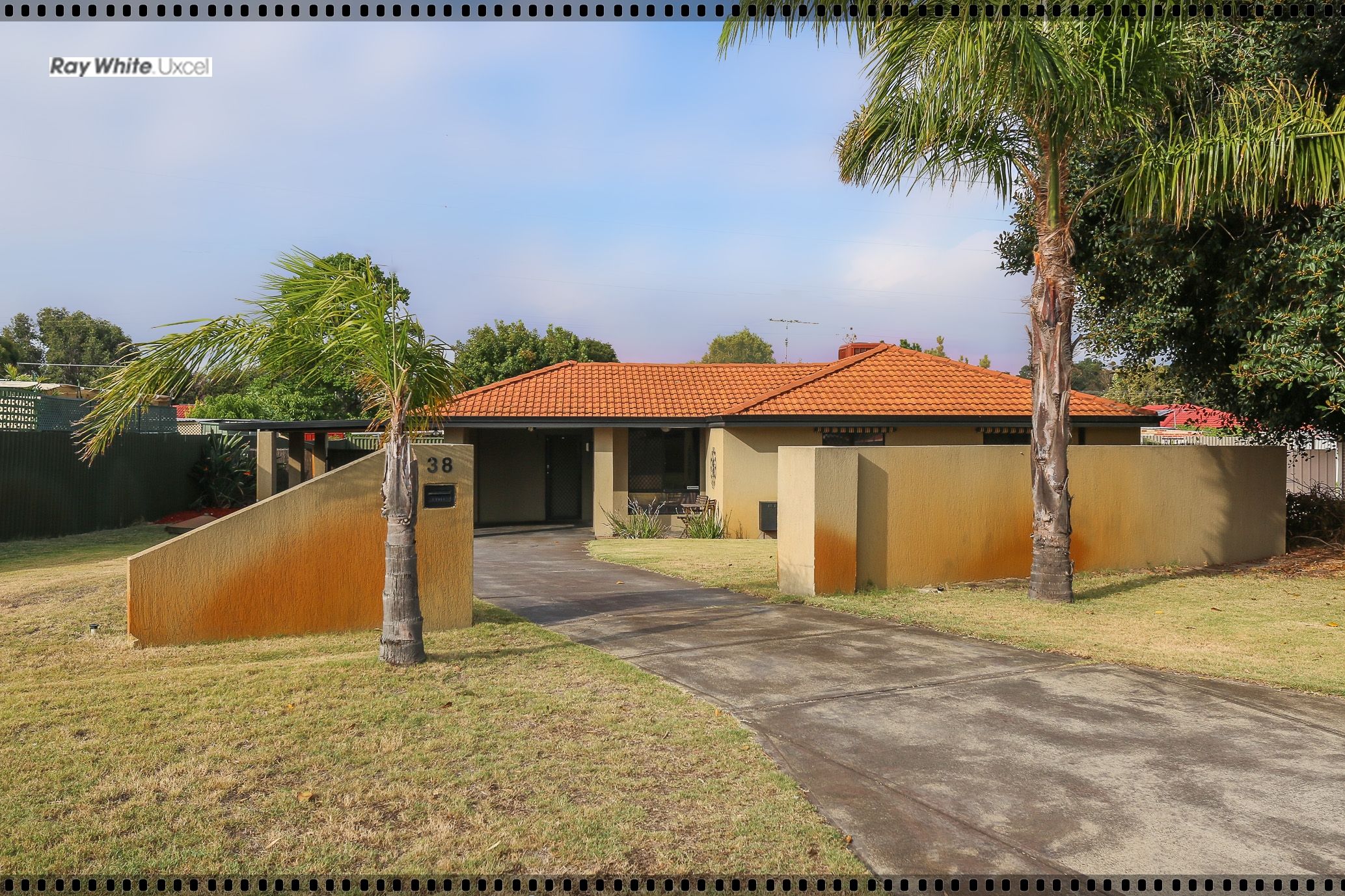 38 Pilkington Circus, Beechboro WA 6063