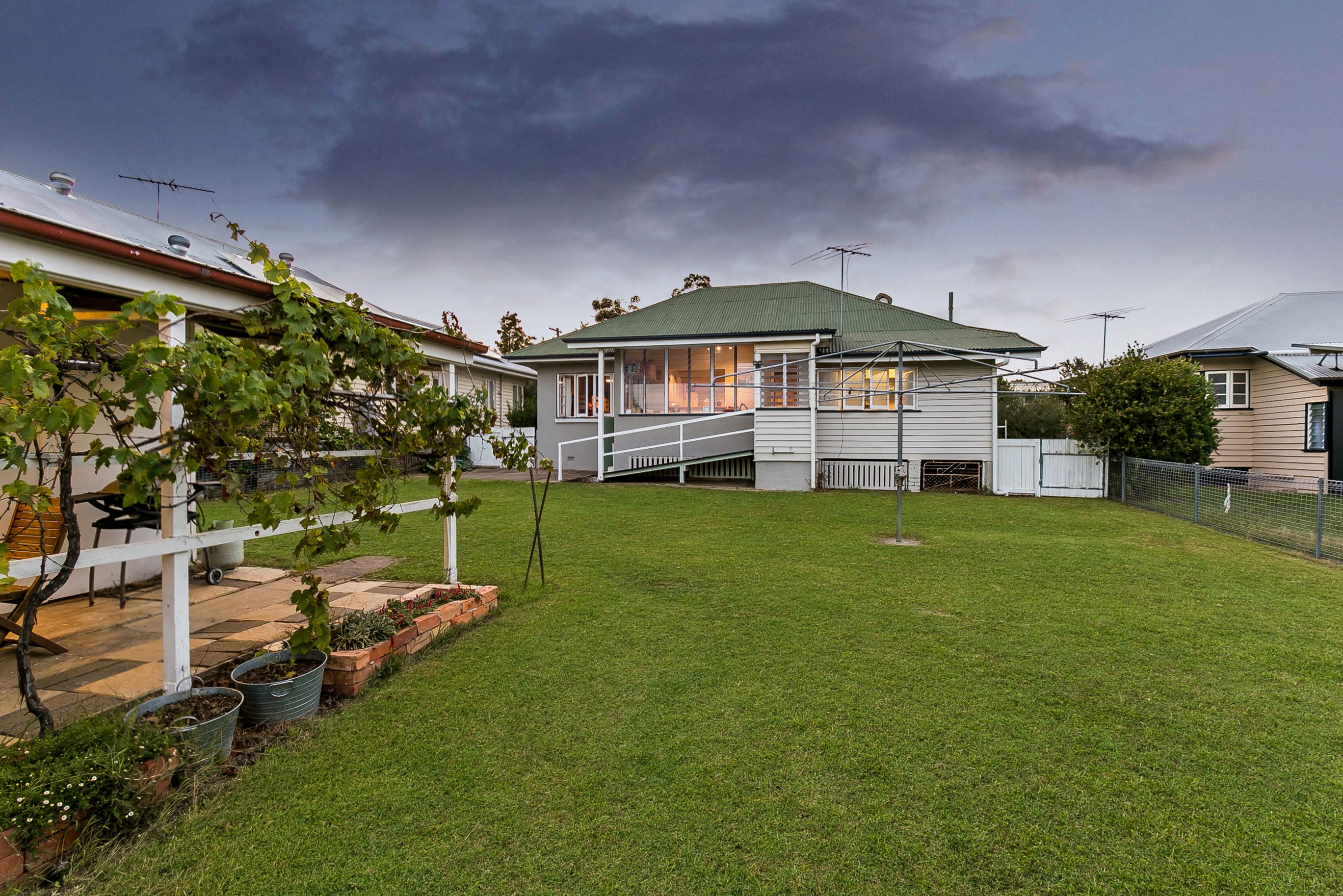6 Hodge Street, Corinda, QLD 4075