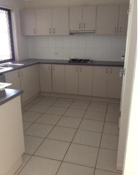 33a Diane Parade, Kallangur, QLD 4503