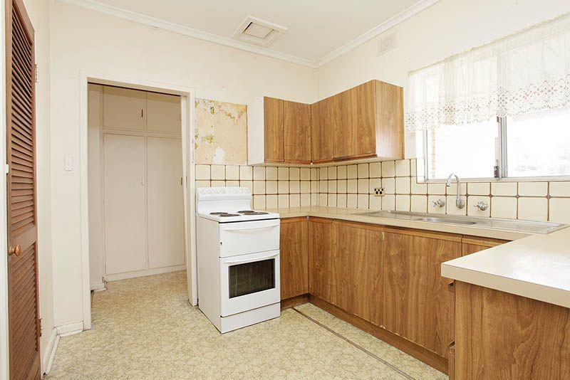6 Mcintosh Crescent, Brahma Lodge, SA 5109