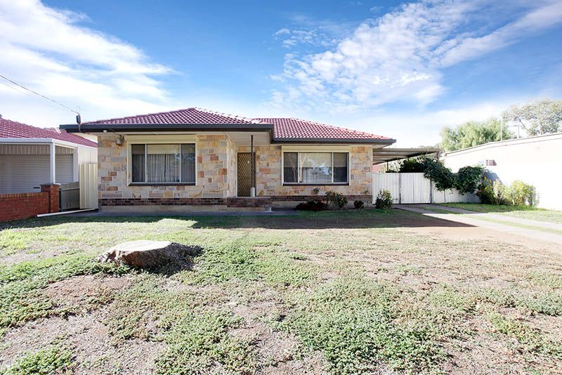 6 Mcintosh Crescent, Brahma Lodge SA 5109