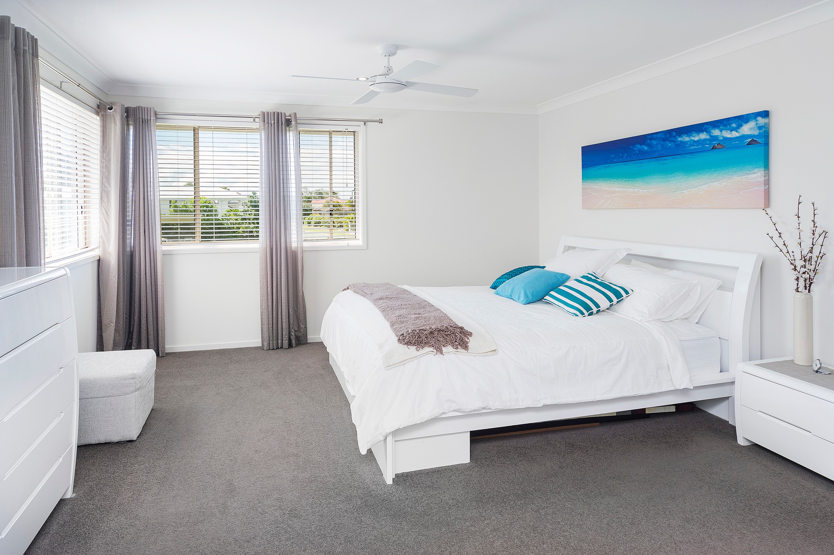 13 The Peninsula, Helensvale, QLD 4212