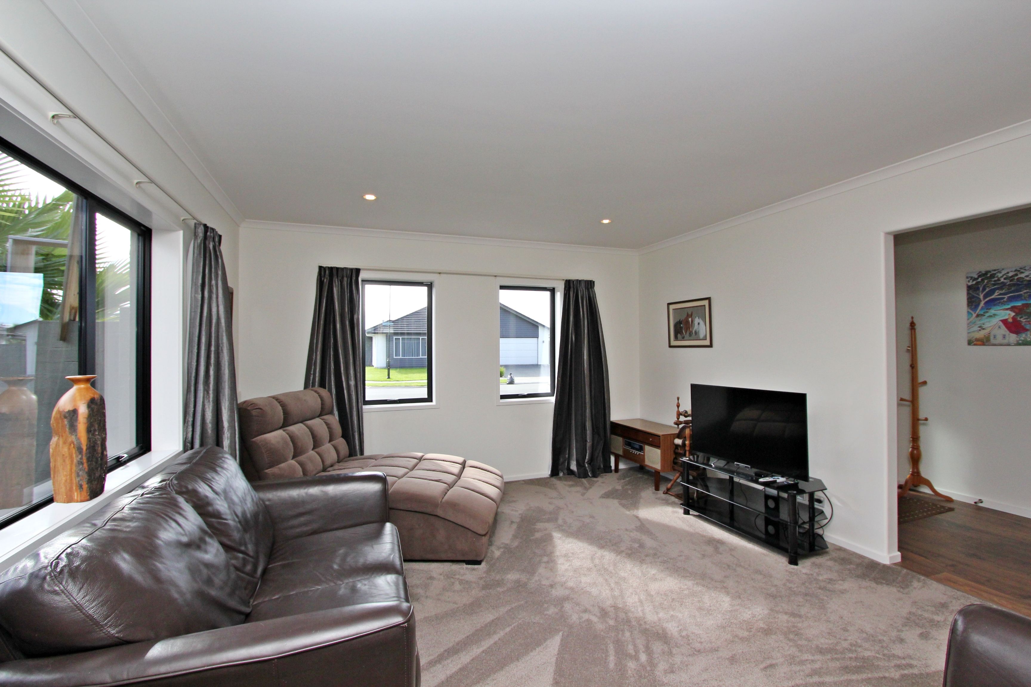 12 Aoraki Road, Poraiti, Napier City