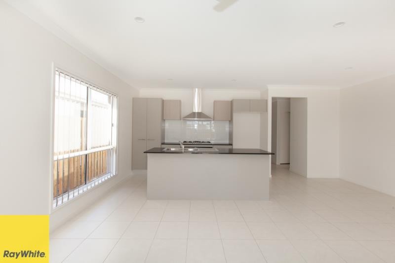 92 O'Reilly Drive, Coomera, QLD 4209