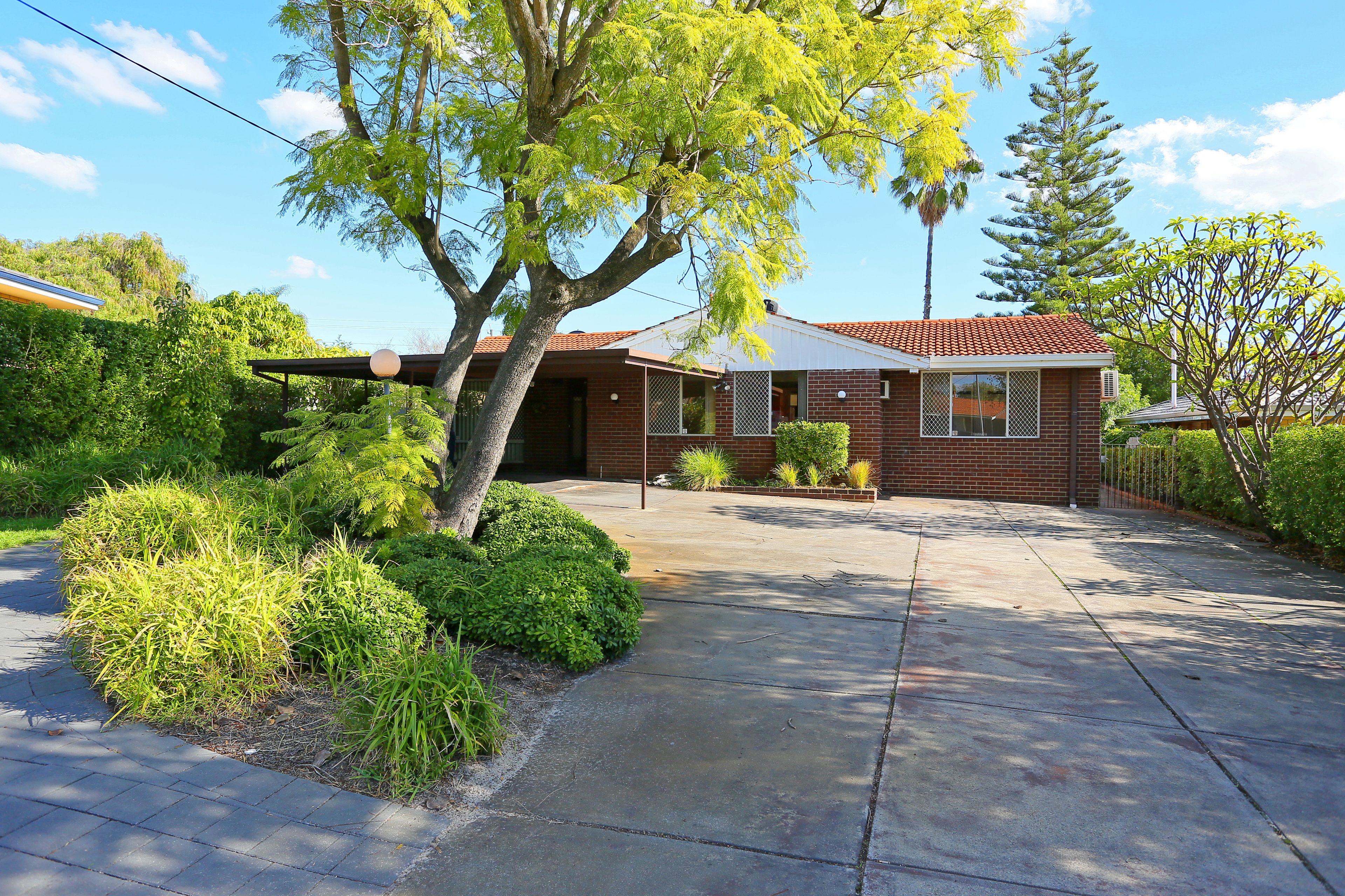 26 Alfred Street, Belmont, WA 6104