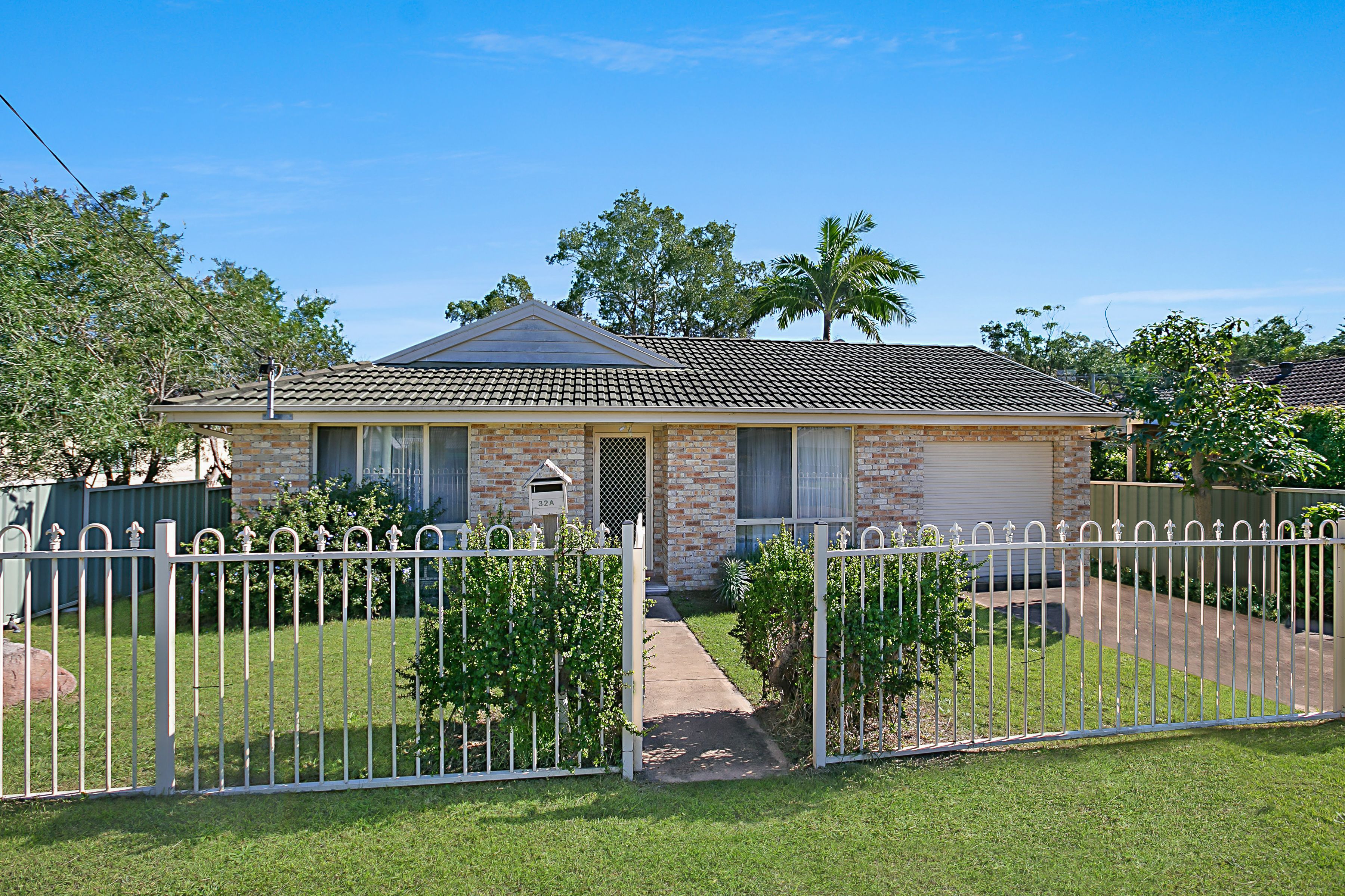 32 Ash Street